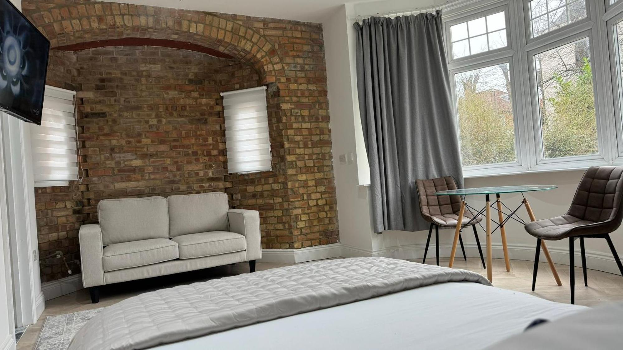 هارو London Studios And Suites المظهر الخارجي الصورة
