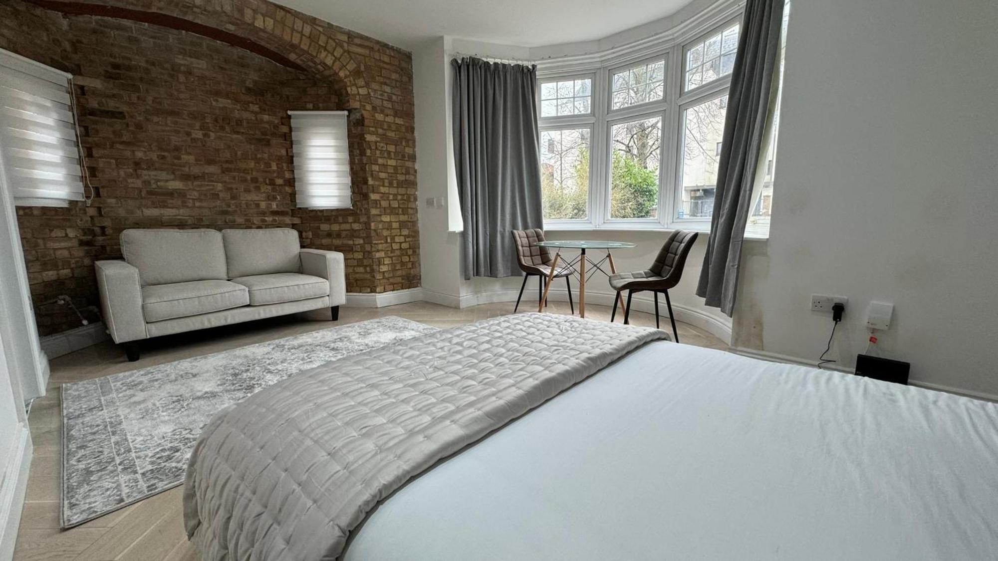 هارو London Studios And Suites المظهر الخارجي الصورة